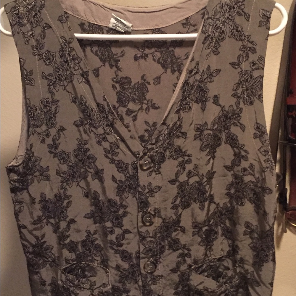 Tank/ Vest